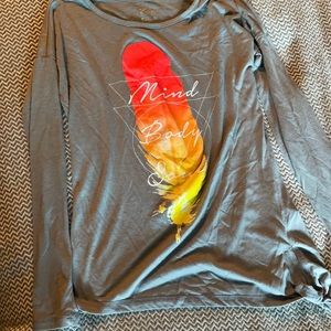 Women’s long sleeve t shirt